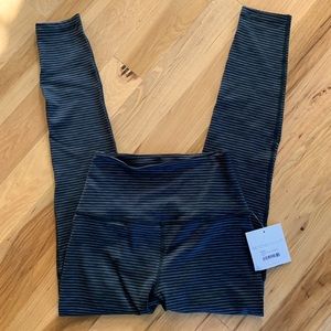 Beyond Yoga Leggings - Like New -Tag Has Been Removed